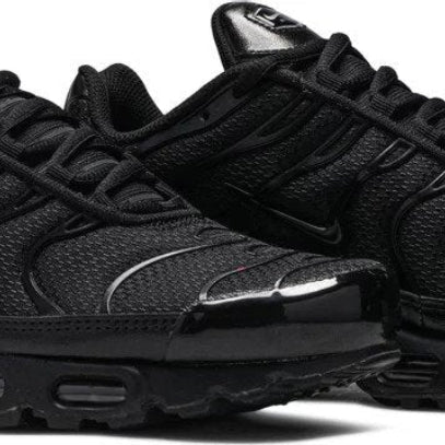 Nike Air Max Plus Triple Black | Shop Online at SneakerToe – SNEAKER TOE, Steal the Show!