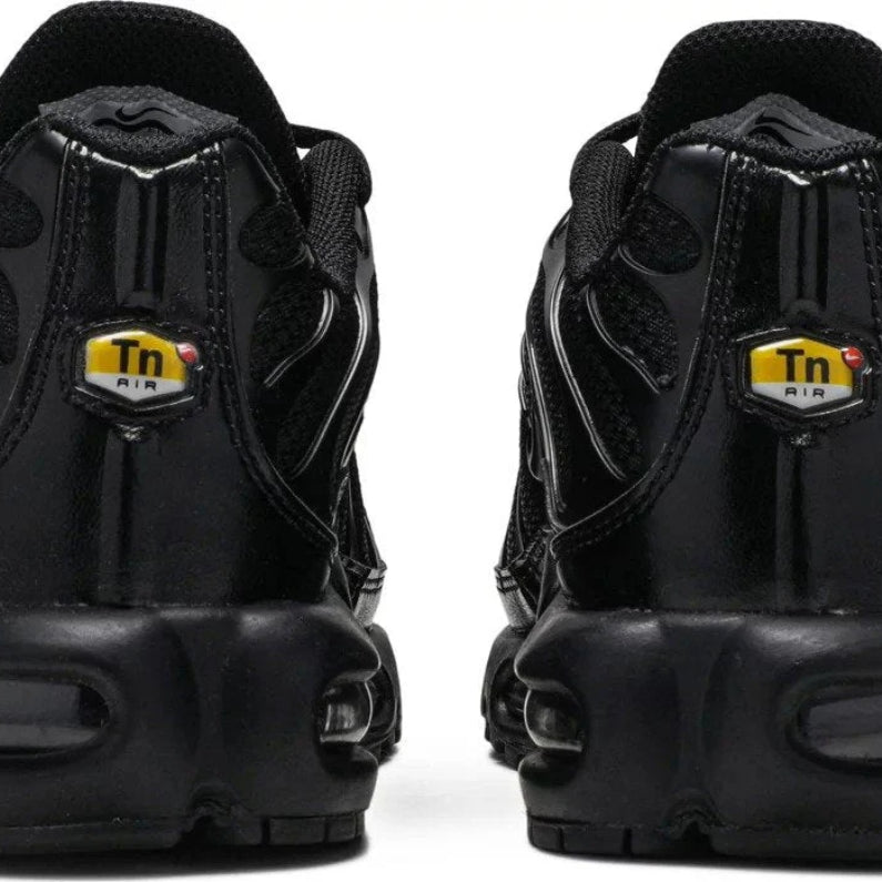 Nike Air Max Plus Triple Black | Shop Online at SneakerToe – SNEAKER TOE, Steal the Show!
