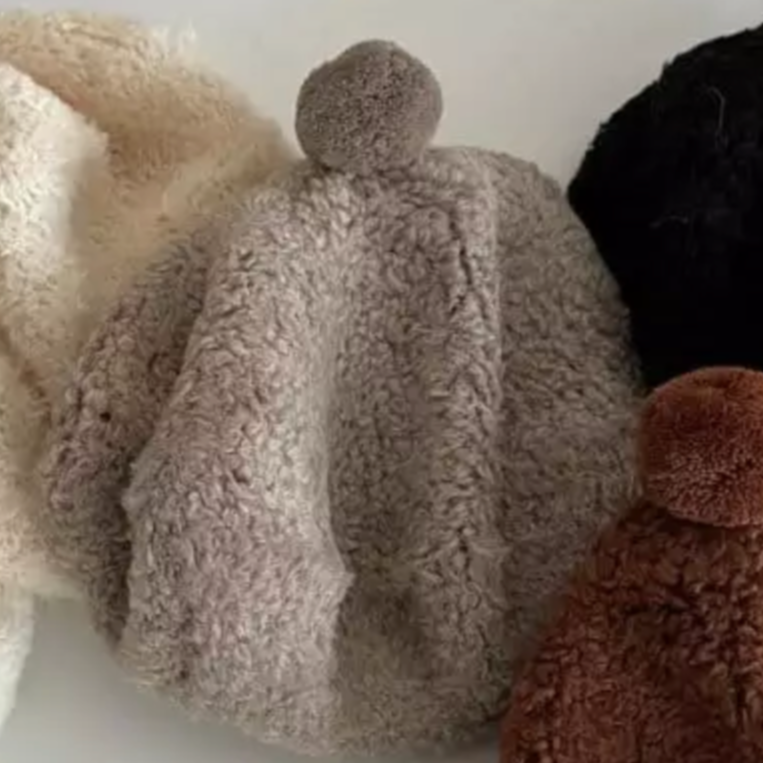 Knitted Beret (Four Colours)