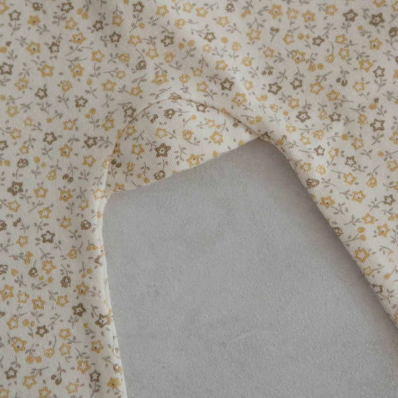 Newborn Retro Floral Set (Orange/Brown)