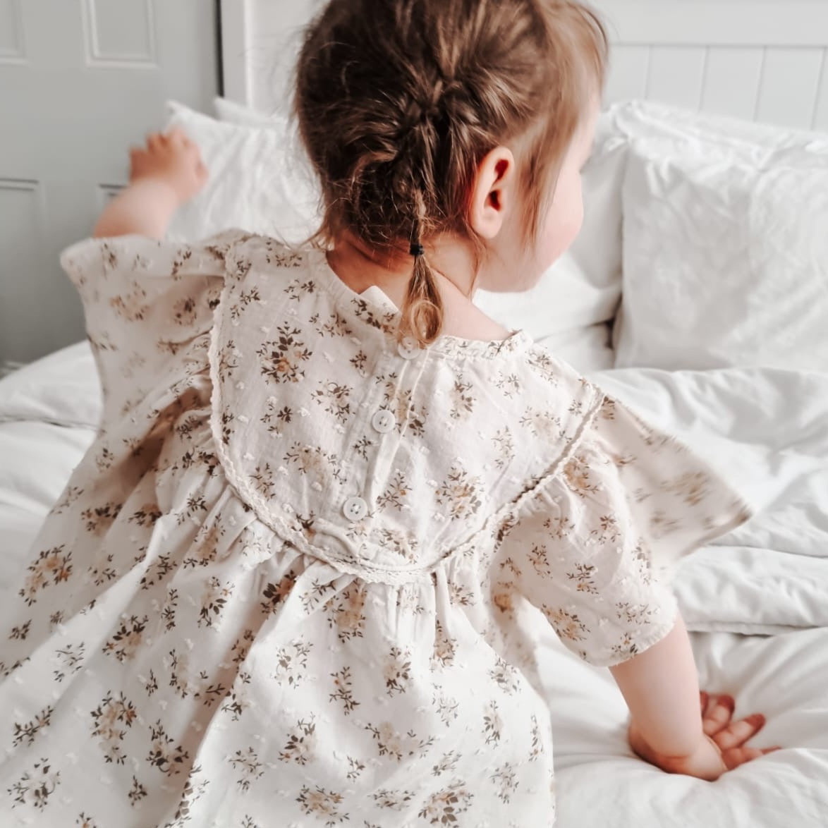 Delilah Floral Dress (Two Colours)