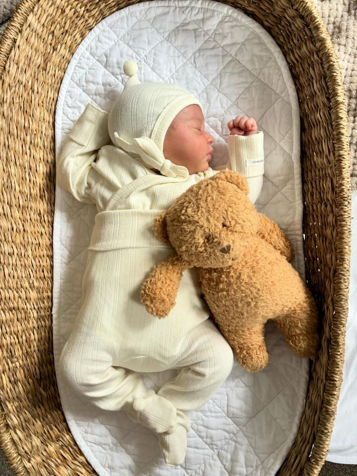 Pointelle Newborn Set (Four Colours)