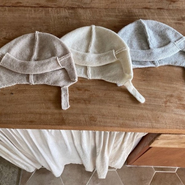 Knitted Bonnet (Two Colours)