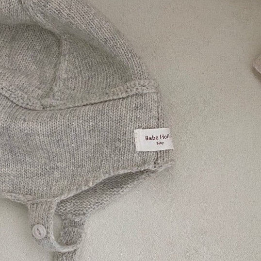 Knitted Bonnet (Two Colours)