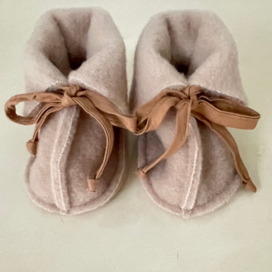 MERINO WOOL BOOTIES