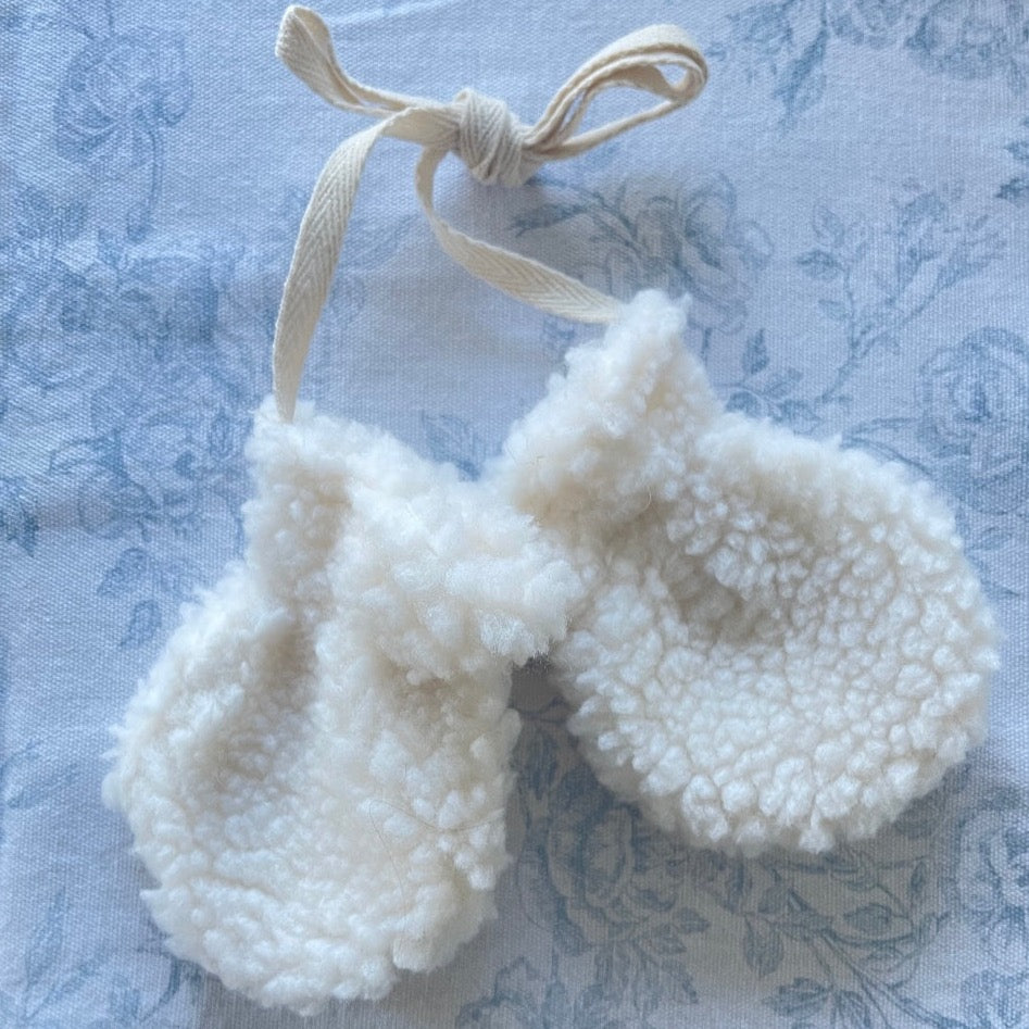 Coco Hat + Mitten Set (Ivory)