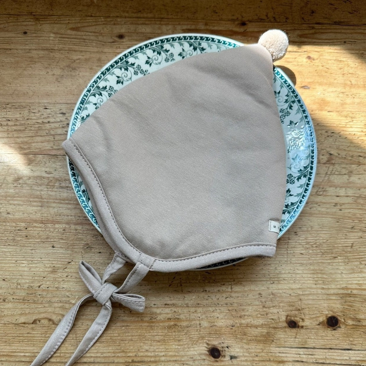 Flo Pixie Bonnet (Two Colours)