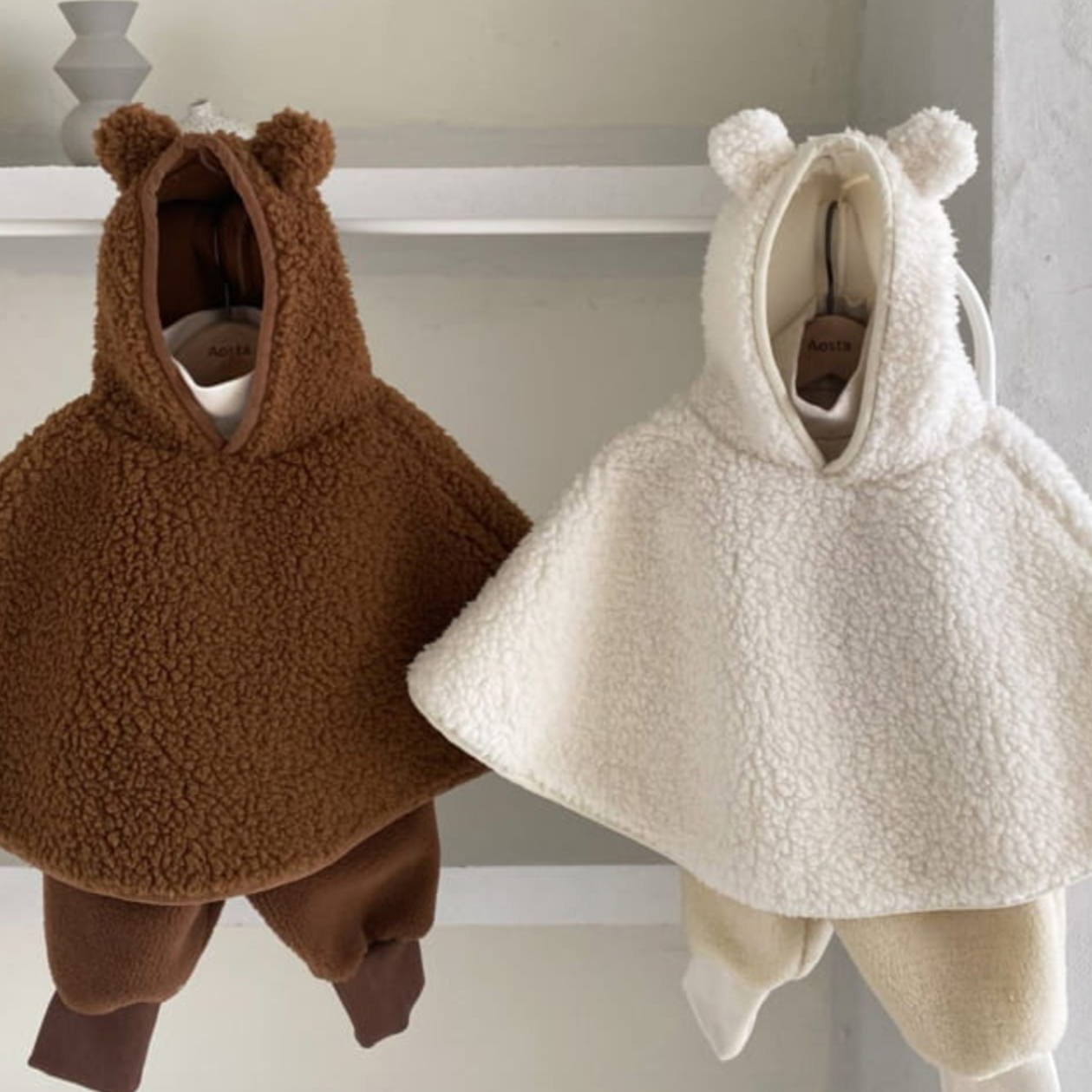 Borg Poncho (Brown)