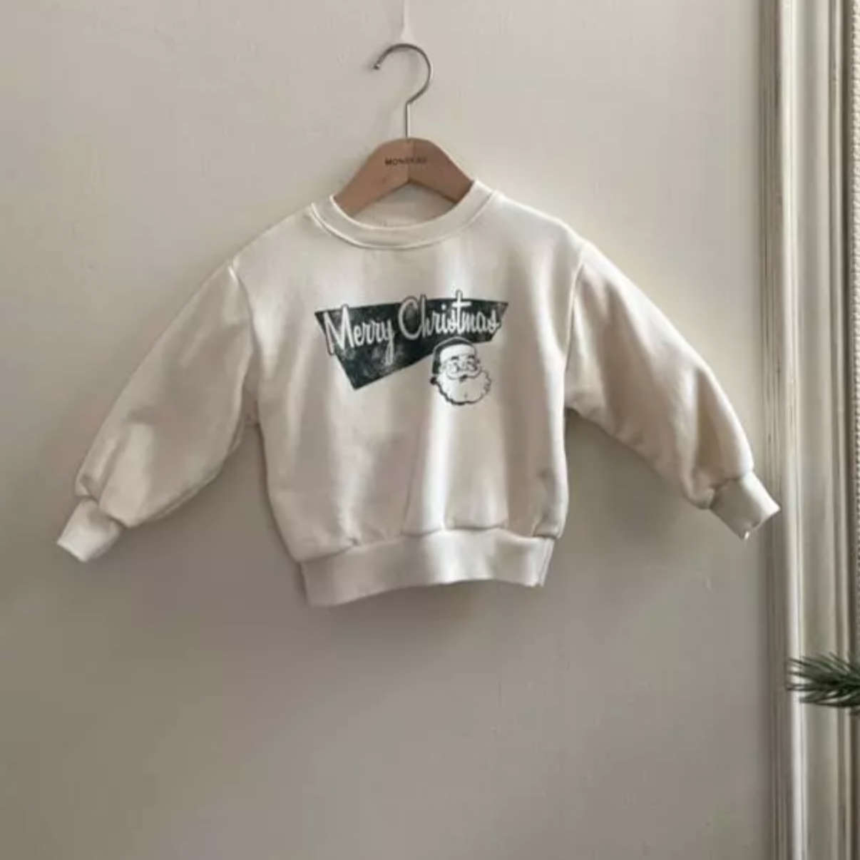 Retro Santa Sweatshirt (Two Colours)