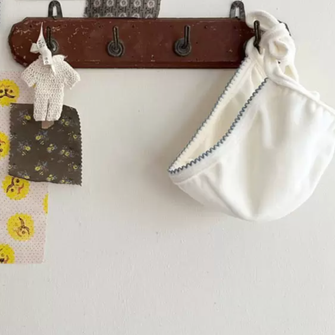 Grace Velour Bonnet (Three Colours)